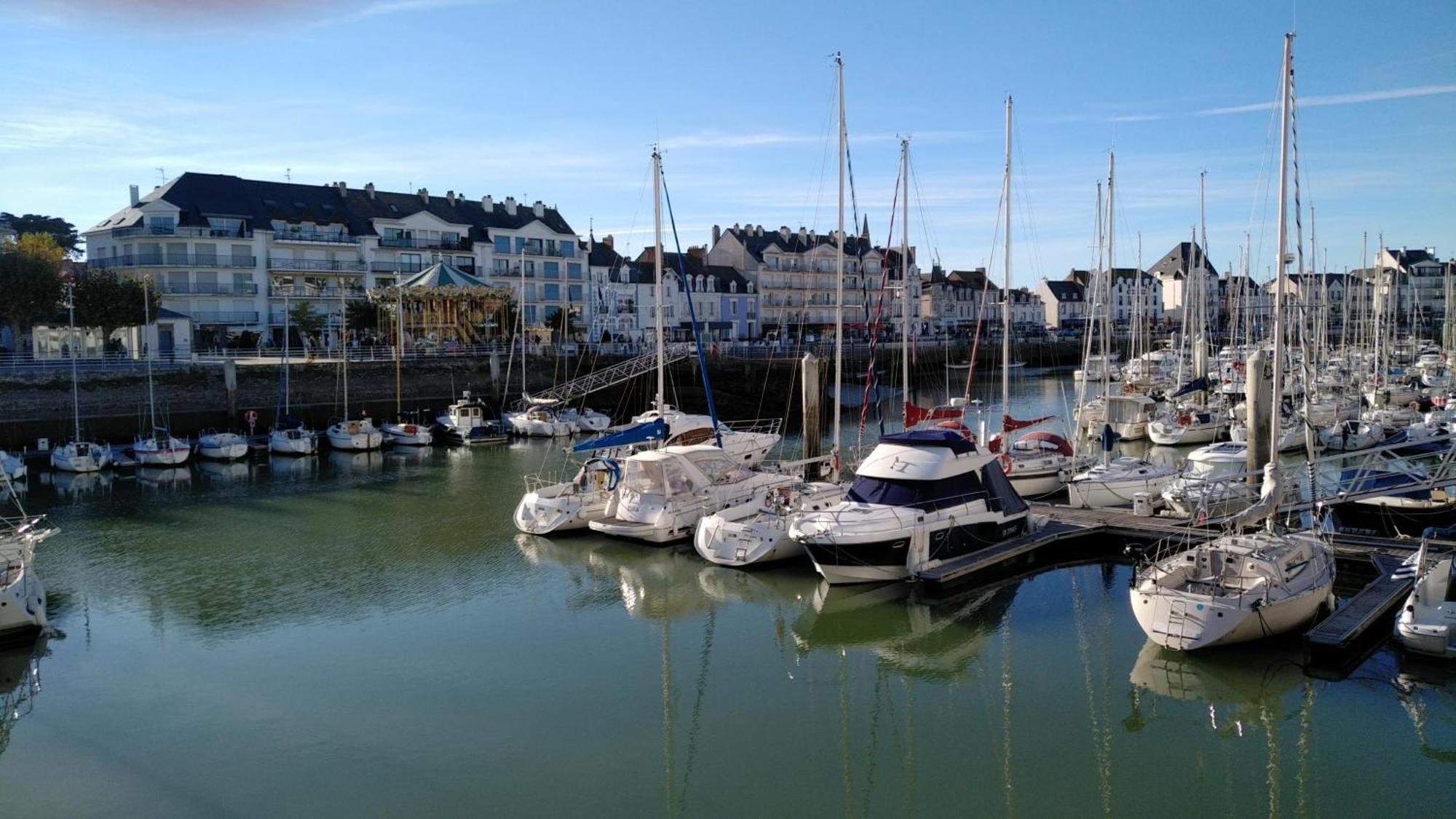 Le Capitole - Studio Plage Benoit Dans Residence Face Mer La Baule Eksteriør billede